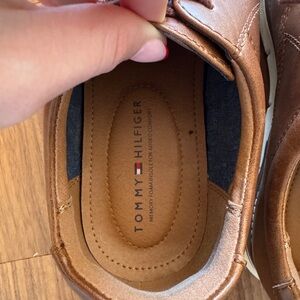 Tommy Hilfiger Tan Leather Shoes